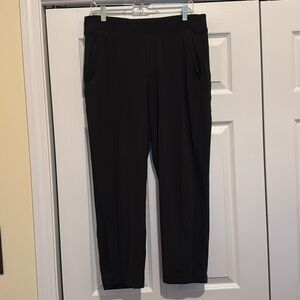 Women’s Athleta Brooklyn Line Mid Rise Pant 12P Lined Black